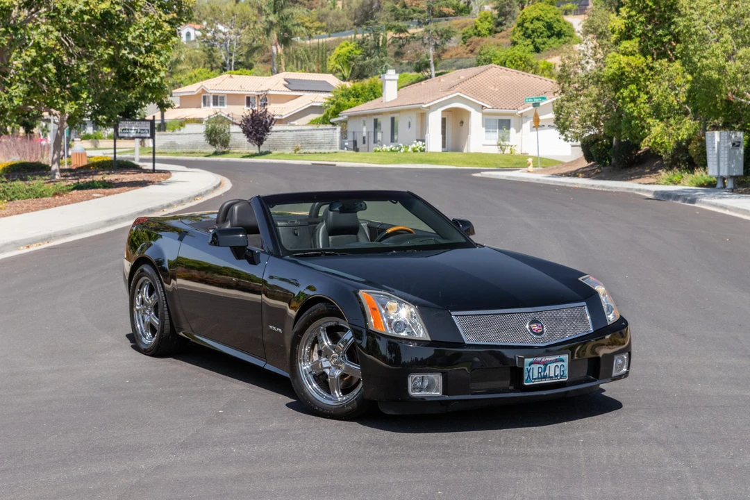 2004 Cadillac XLR - Image 18 of 31