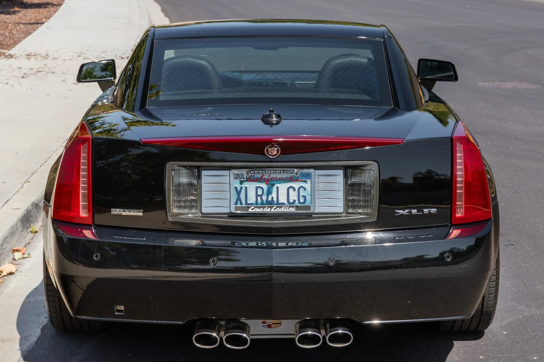 2004 Cadillac XLR - Image 15 of 31