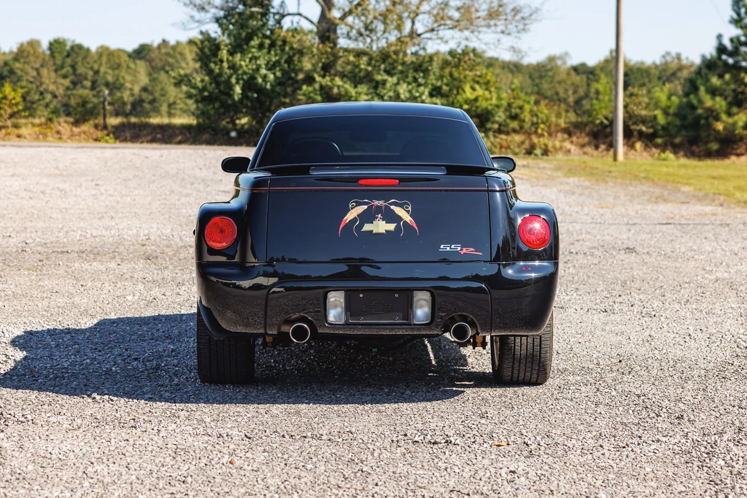 2004 Chevrolet SSR - Image 8 of 31
