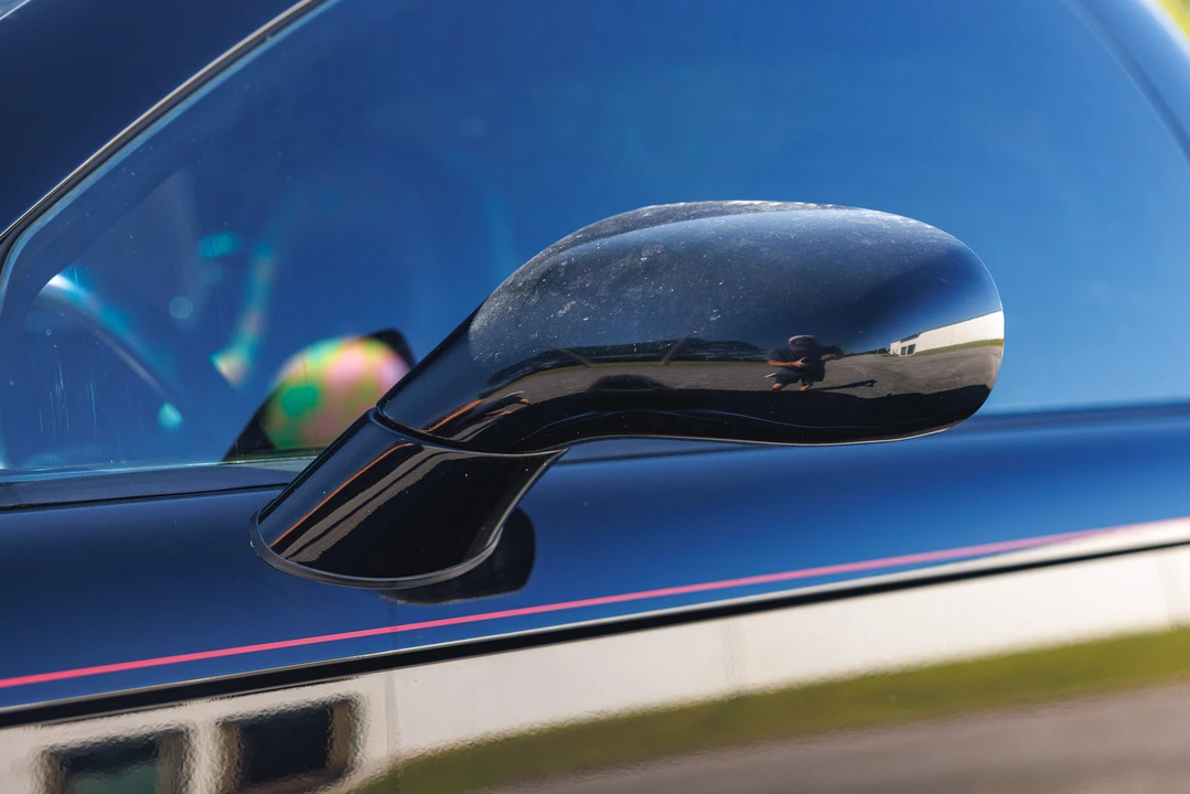 2004 Chevrolet SSR - Image 23 of 31
