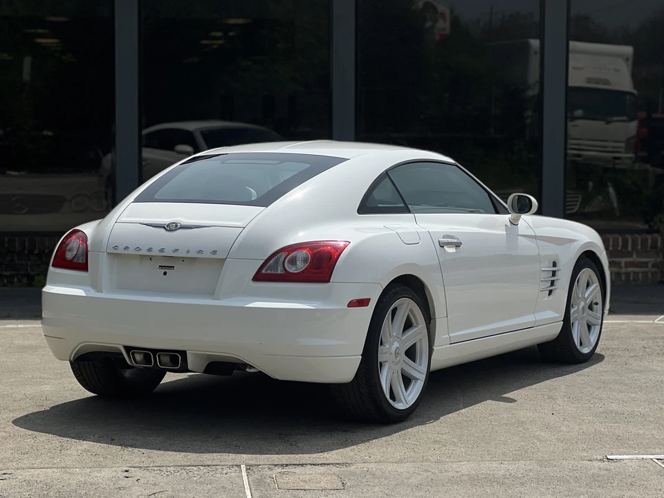 2004 Chrysler Crossfire - Image 20 of 31