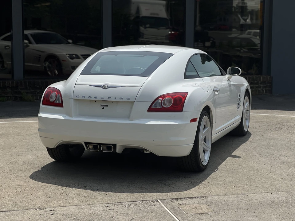 2004 Chrysler Crossfire - Image 18 of 31