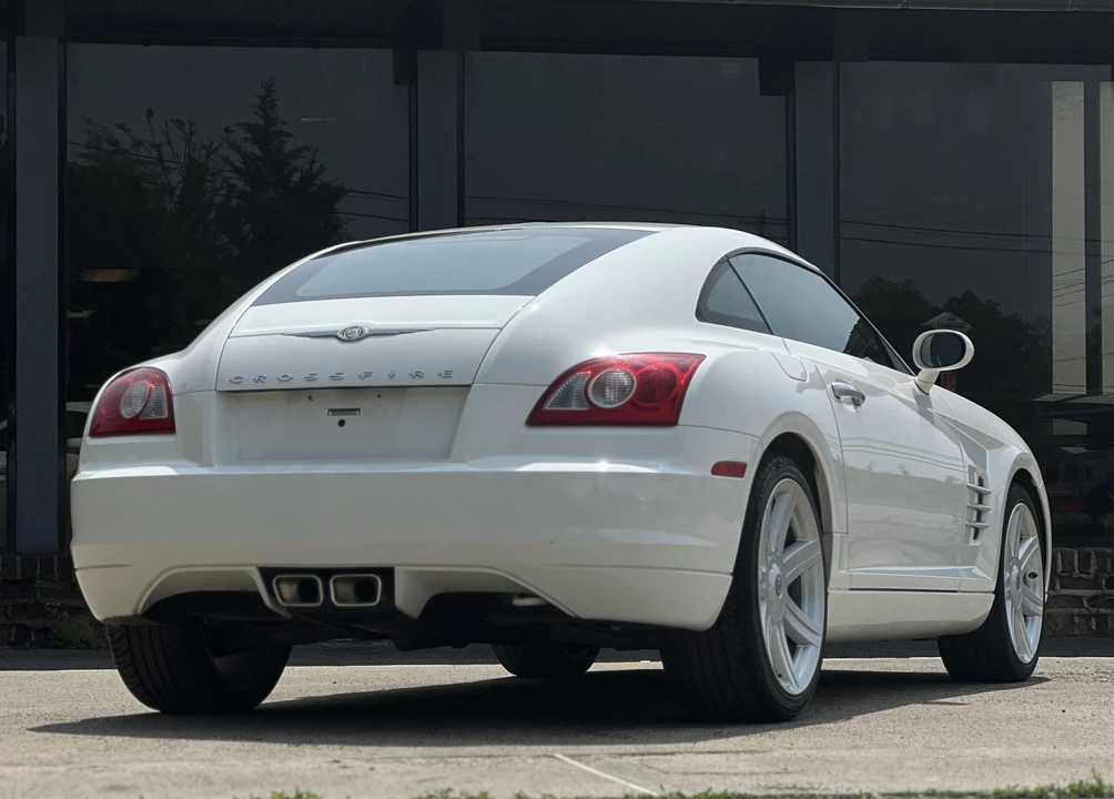2004 Chrysler Crossfire - Image 19 of 31