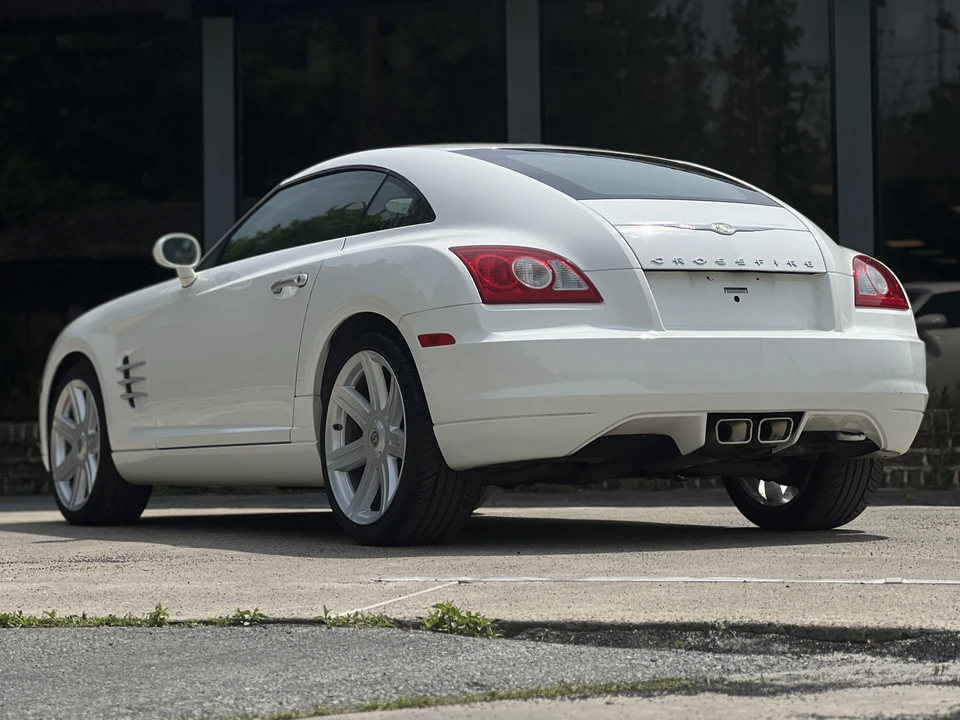 2004 Chrysler Crossfire - Image 15 of 31