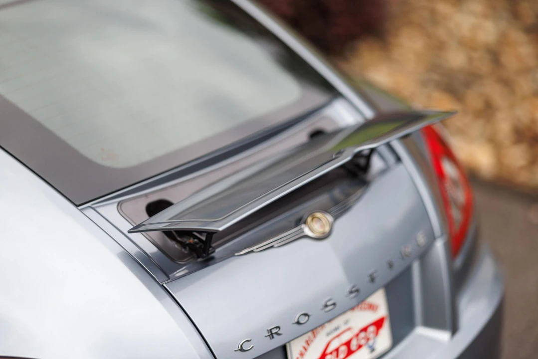 2004 Chrysler Crossfire - Image 29 of 31