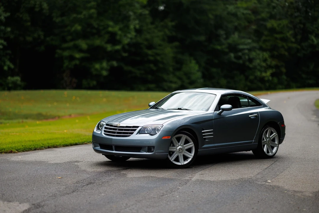 2004 Chrysler Crossfire - Image 2 of 31