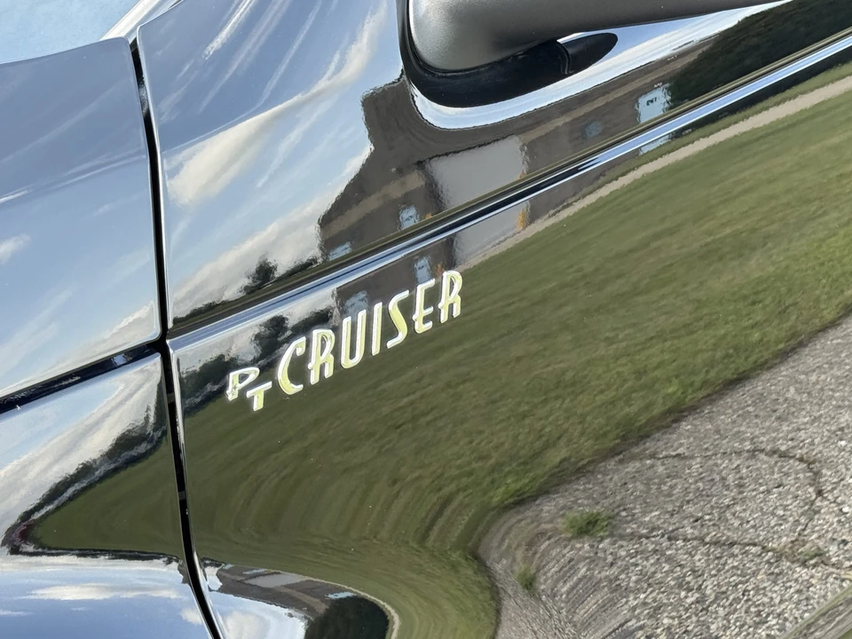 2004 Chrysler PT Cruiser - Image 20 of 31