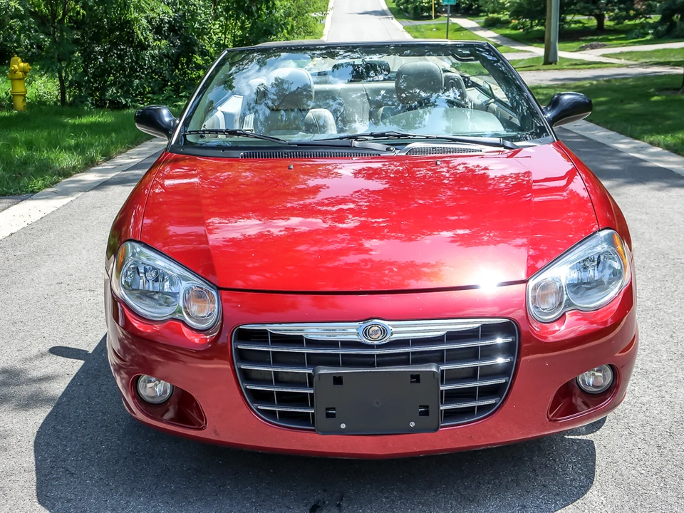 2004 Chrysler Sebring - Image 10 of 31