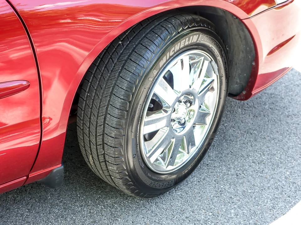 2004 Chrysler Sebring - Image 28 of 31