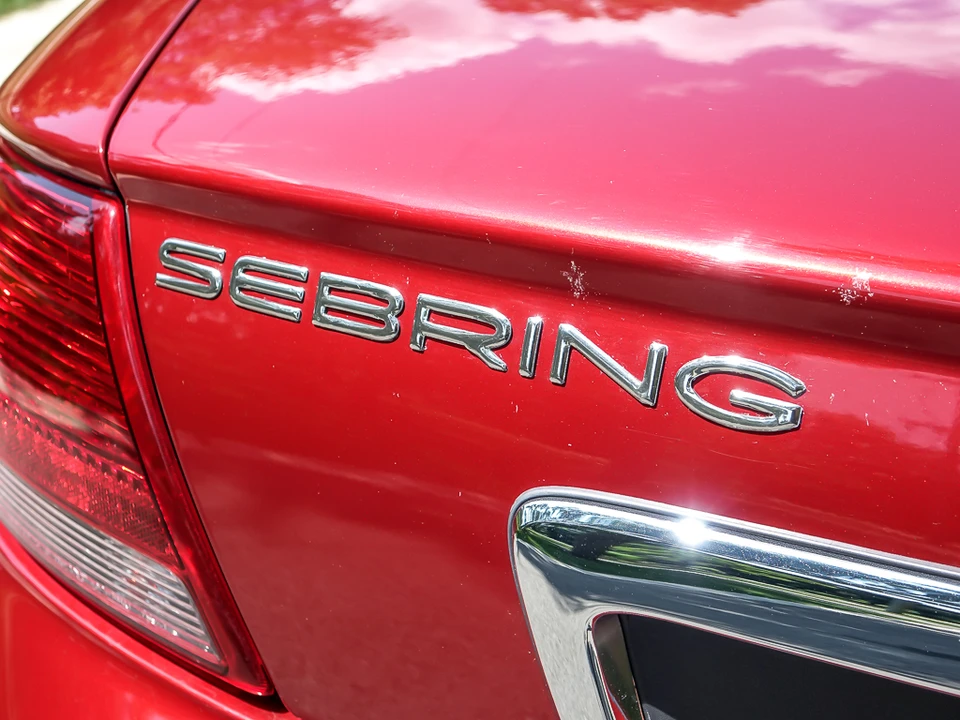 2004 Chrysler Sebring - Image 26 of 31