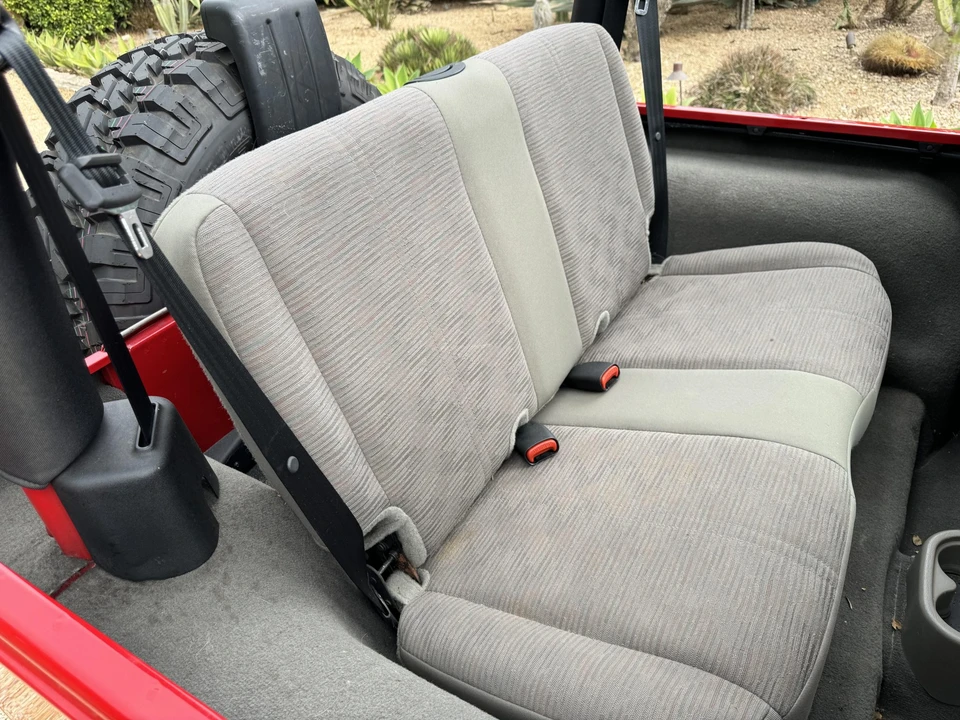 2004 Jeep TJ Wrangler - Image 29 of 31