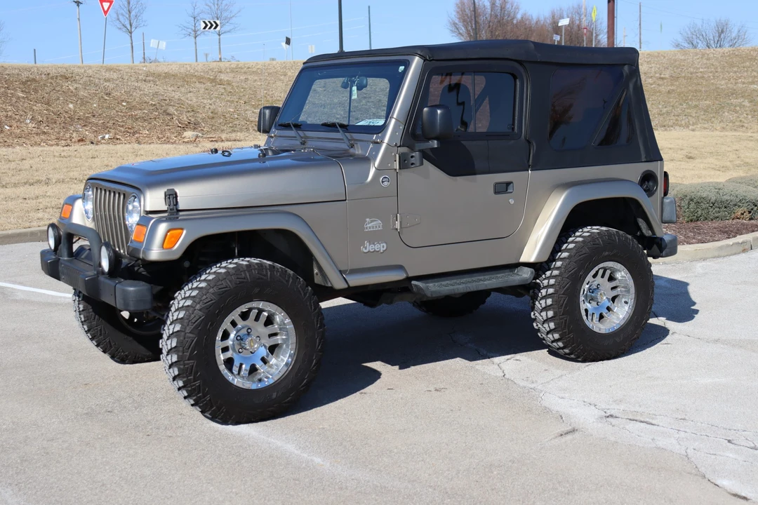 2004 Jeep TJ Wrangler - Image 2 of 31