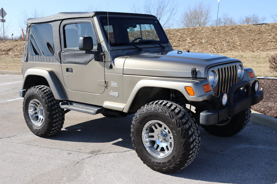 2004 Jeep TJ Wrangler - Image 9 of 31