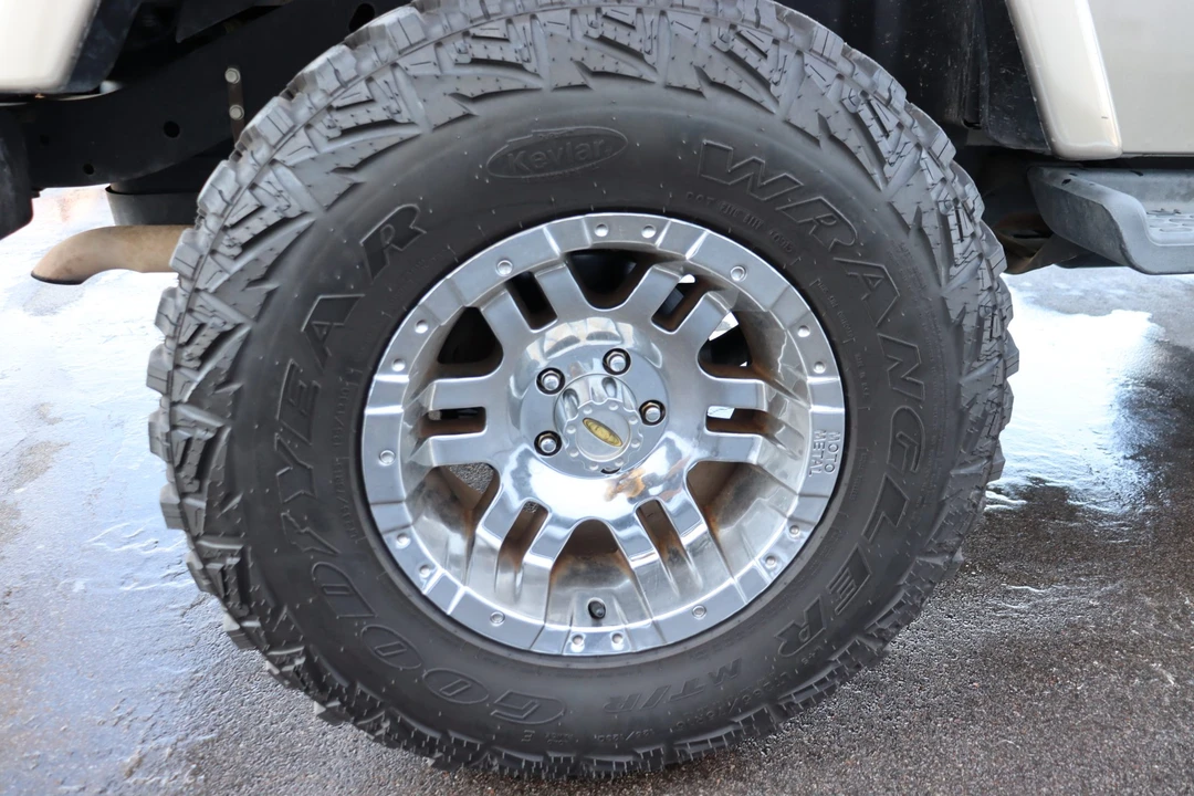 2004 Jeep TJ Wrangler - Image 23 of 31