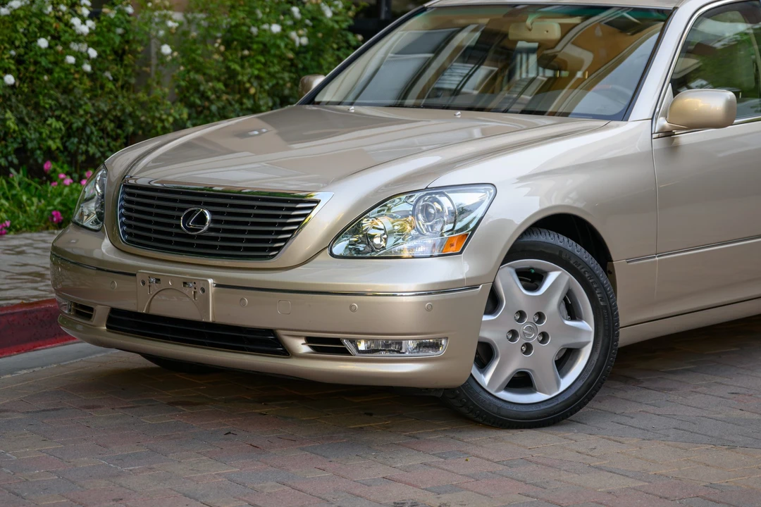 2004 Lexus LS 3rd Gen - Image 30 of 31