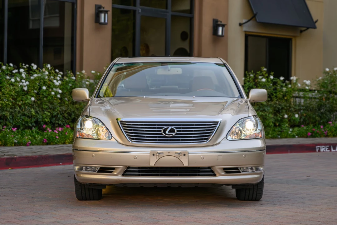 2004 Lexus LS 3rd Gen - Image 6 of 31