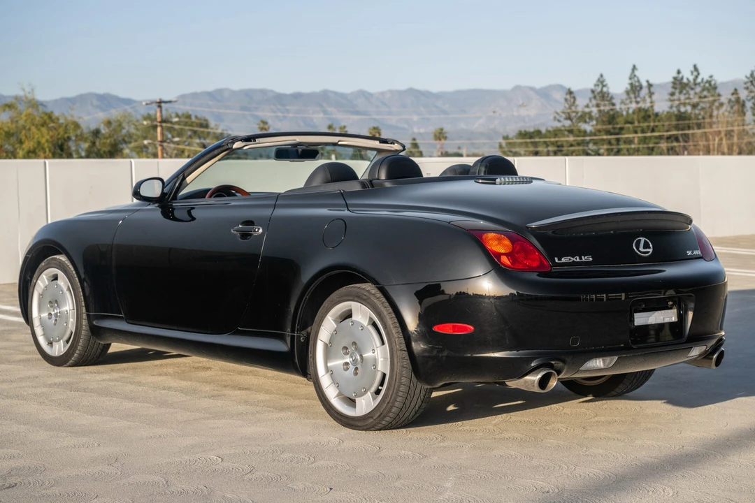 2004 Lexus SC430 - Image 7 of 31