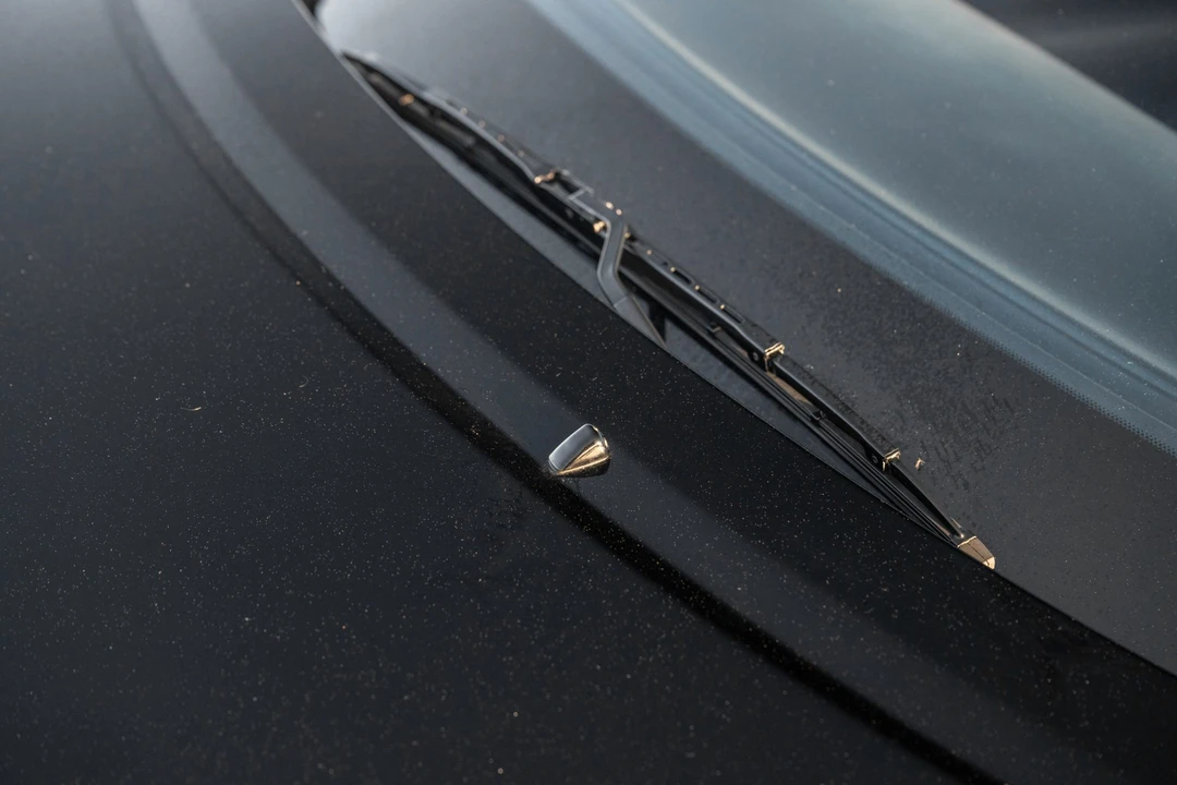 2004 Lexus SC430 - Image 30 of 31