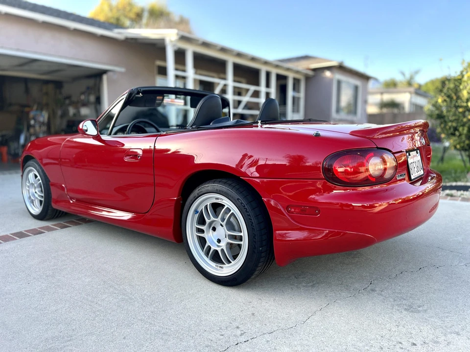 2004 Mazda NB MX-5 Miata - Image 8 of 31