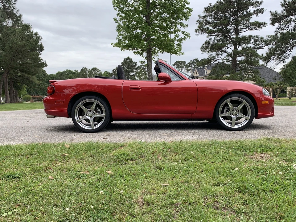 2004 Mazda NB Mazdaspeed MX-5 Miata - Image 15 of 31