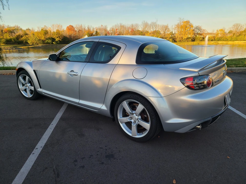 2004 Mazda RX-8 1st Gen - Image 23 of 31