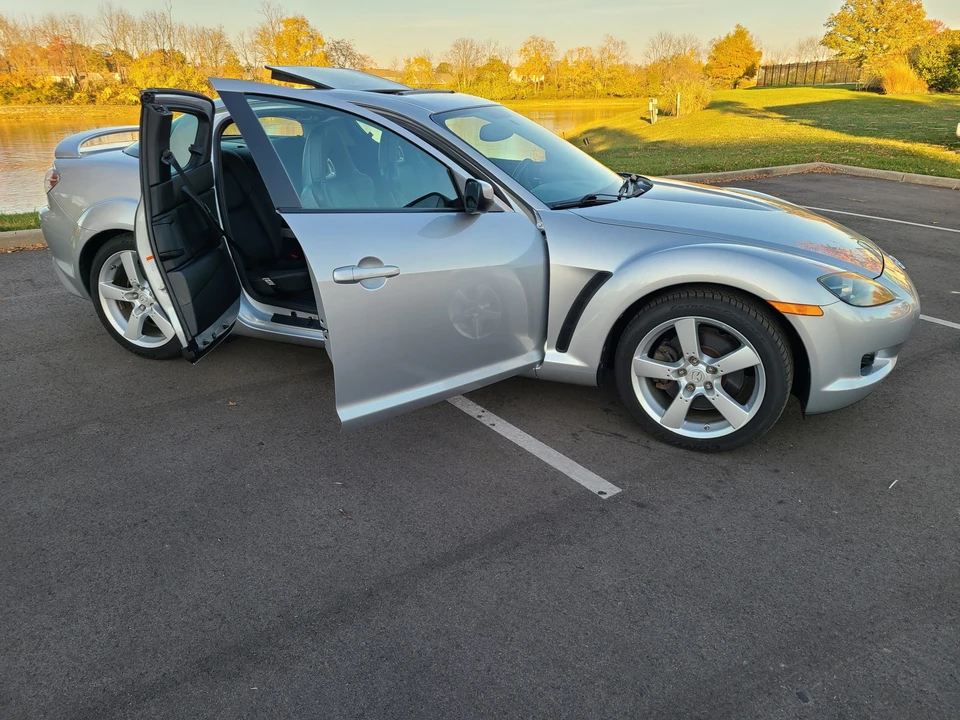 2004 Mazda RX-8 1st Gen - Image 31 of 31