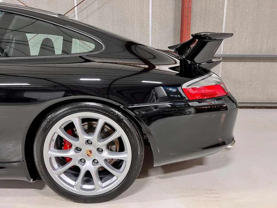 2004 Porsche 996 GT3 - Image 30 of 31
