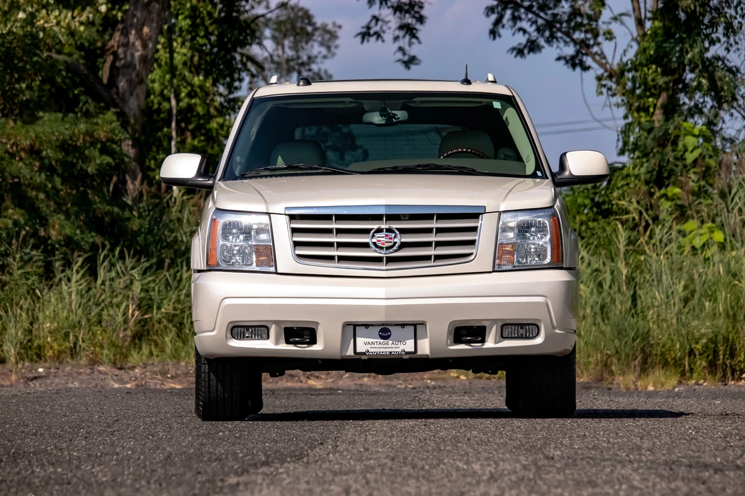 2005 Cadillac Escalade & EXT 2nd Gen - Image 28 of 31