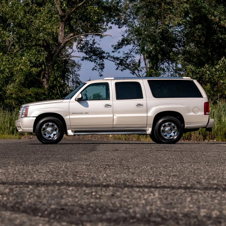 2005 Cadillac Escalade & EXT 2nd Gen - Image 7 of 31