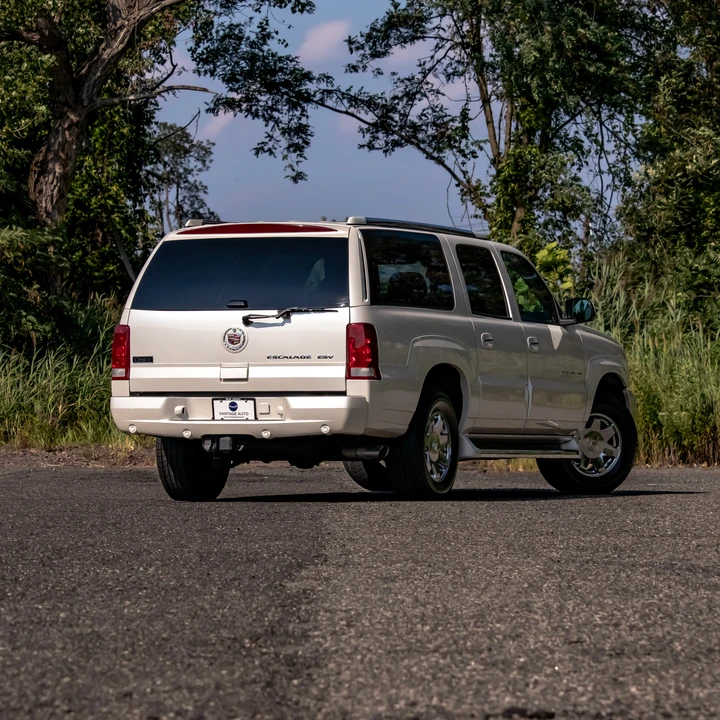 2005 Cadillac Escalade & EXT 2nd Gen - Image 17 of 31
