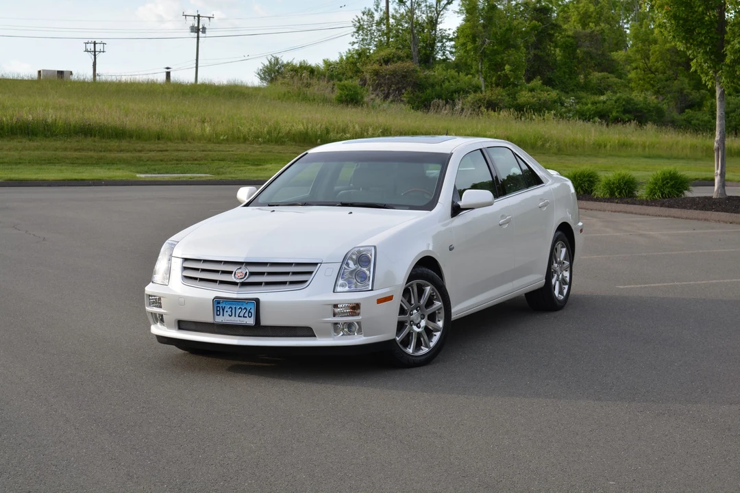 2005 Cadillac STS - Image 6 of 31