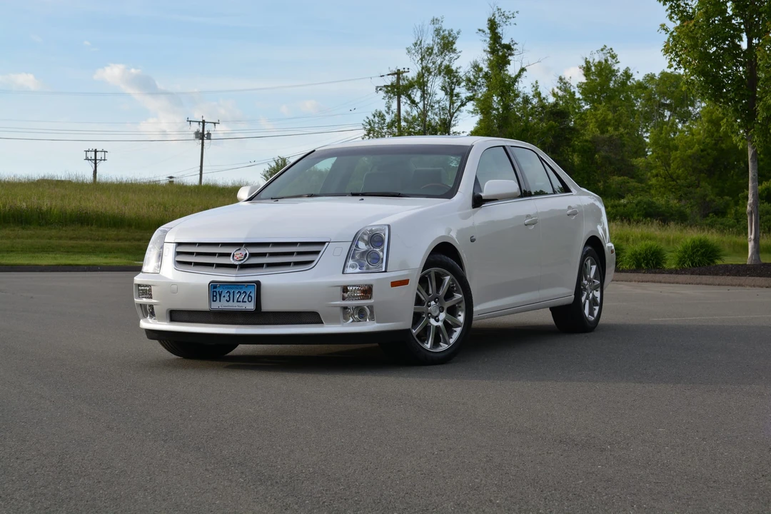 2005 Cadillac STS - Image 4 of 31