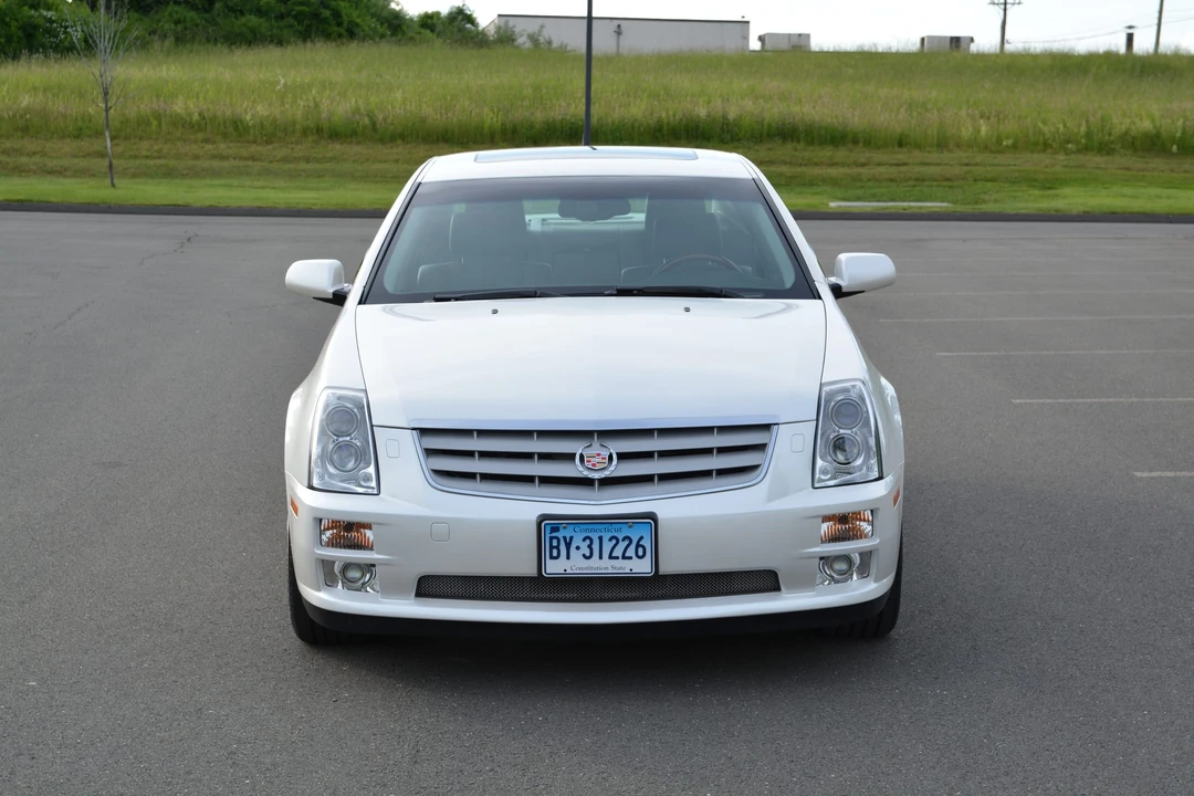 2005 Cadillac STS - Image 14 of 31