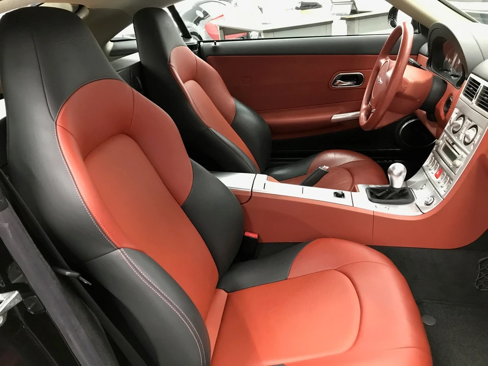 2005 Chrysler Crossfire - Image 25 of 31
