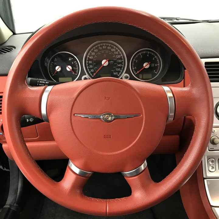 2005 Chrysler Crossfire - Image 26 of 31