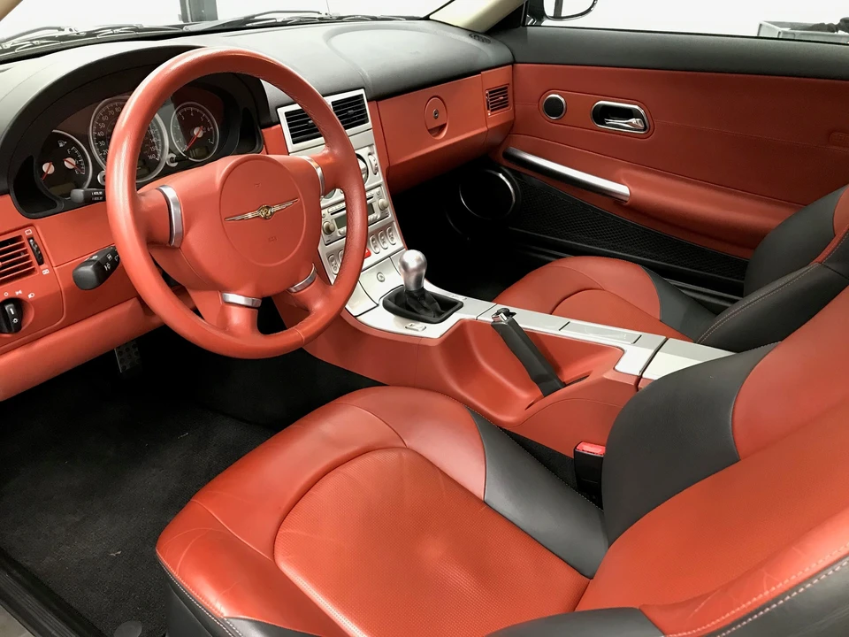2005 Chrysler Crossfire - Image 22 of 31