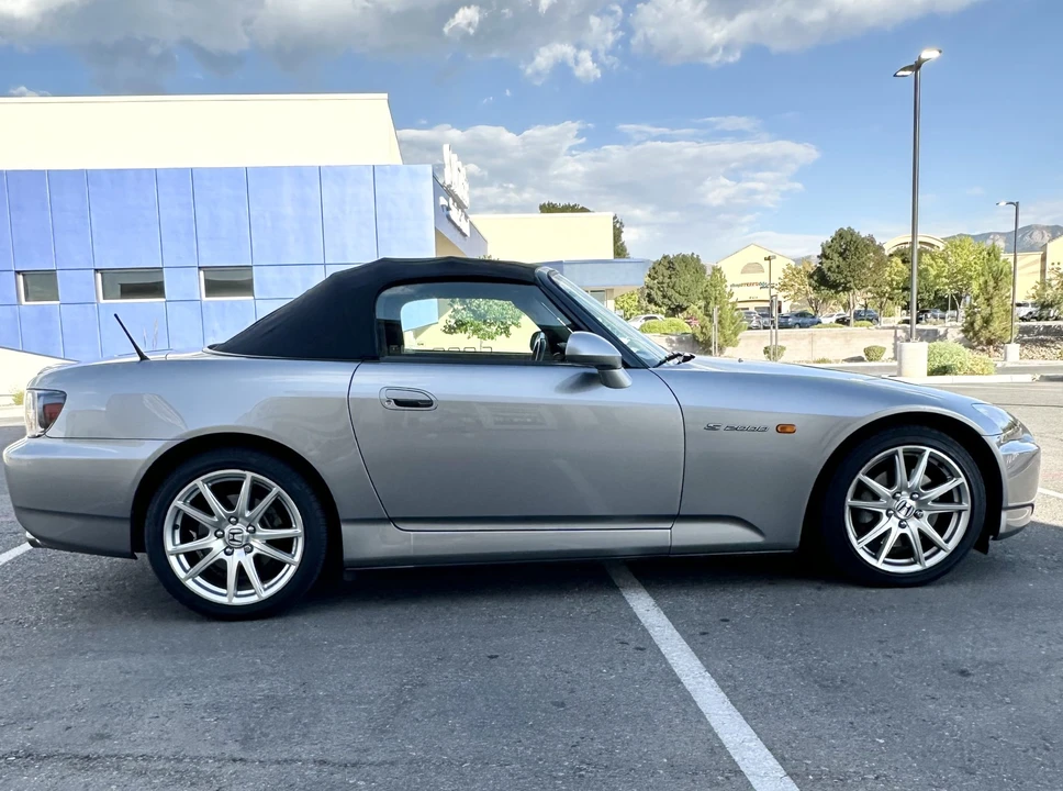 2005 Honda AP2 S2000 - Image 15 of 31