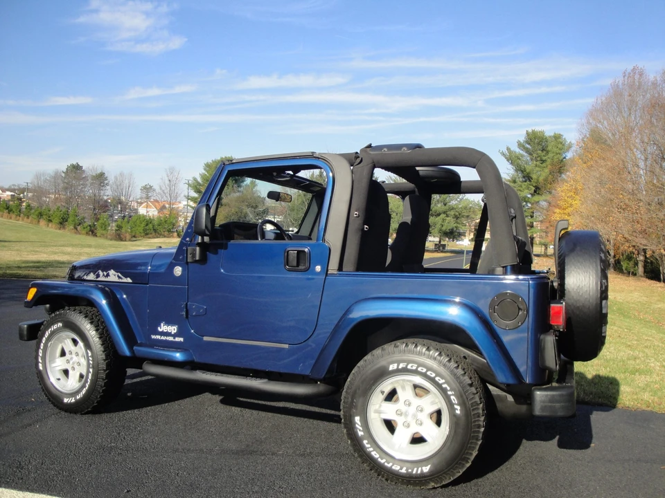 2005 Jeep TJ Wrangler - Image 22 of 31