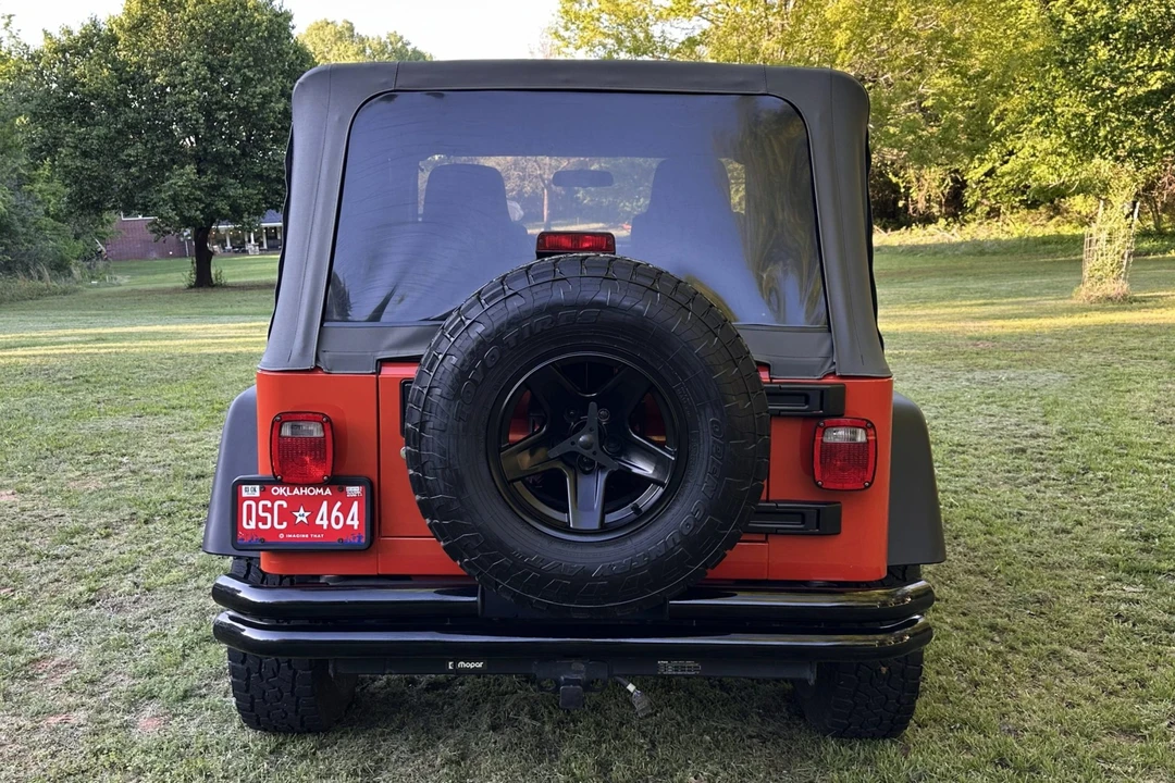 2005 Jeep TJ Wrangler - Image 16 of 31