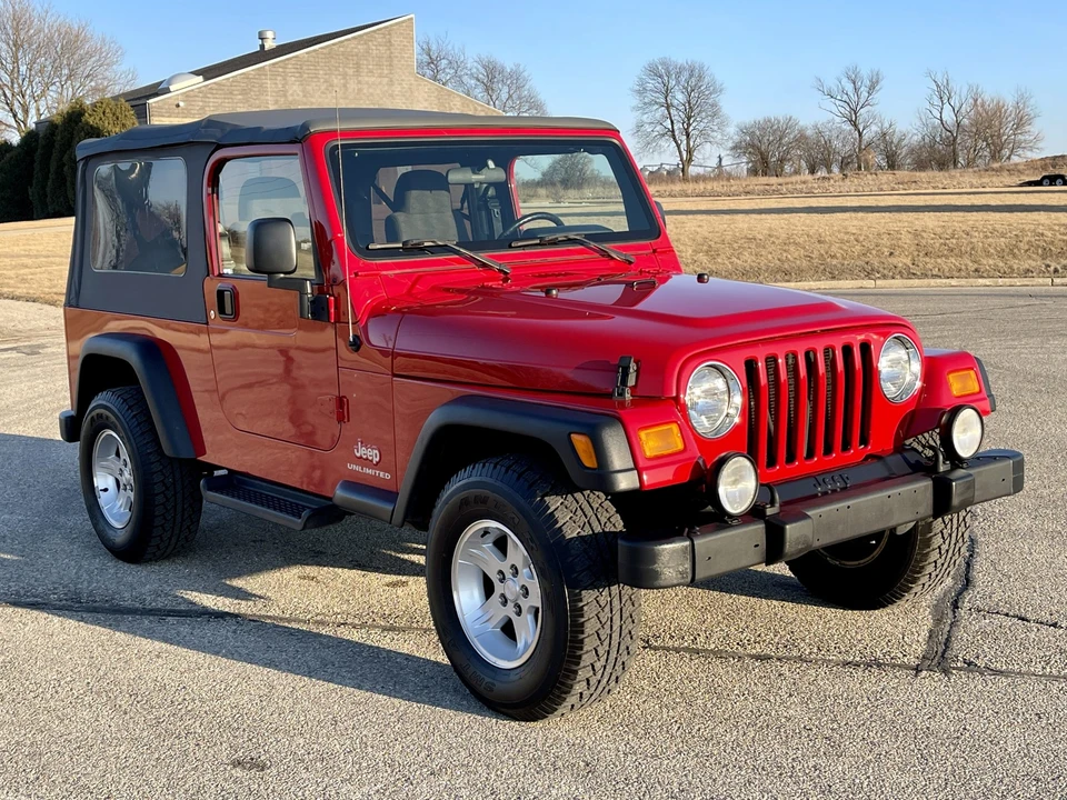 2005 Jeep TJ Wrangler - Image 15 of 31