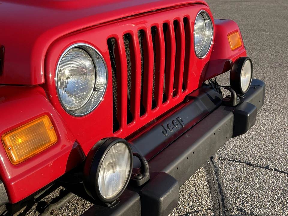 2005 Jeep TJ Wrangler - Image 29 of 31