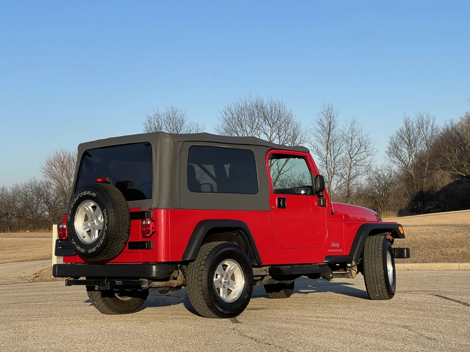 2005 Jeep TJ Wrangler - Image 20 of 31