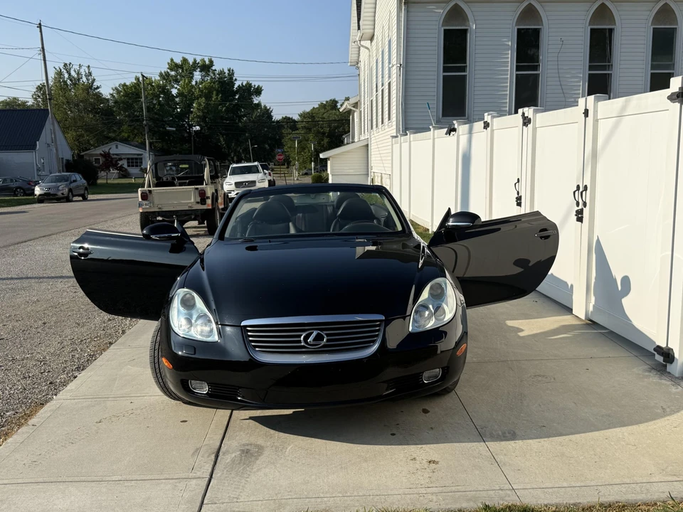 2005 Lexus SC430 - Image 19 of 31