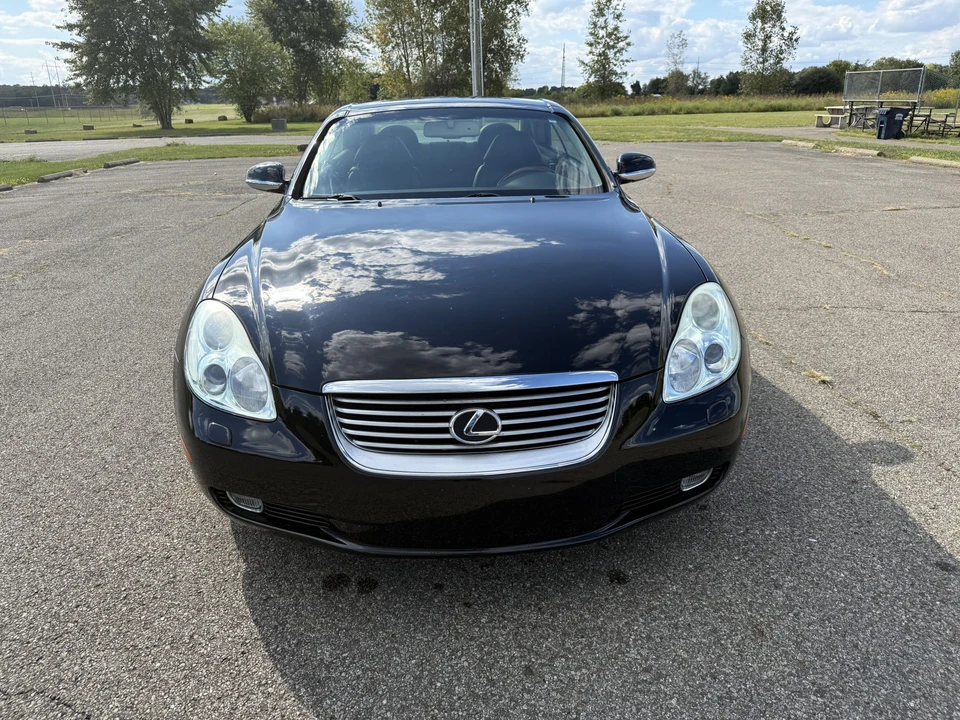 2005 Lexus SC430 - Image 11 of 31