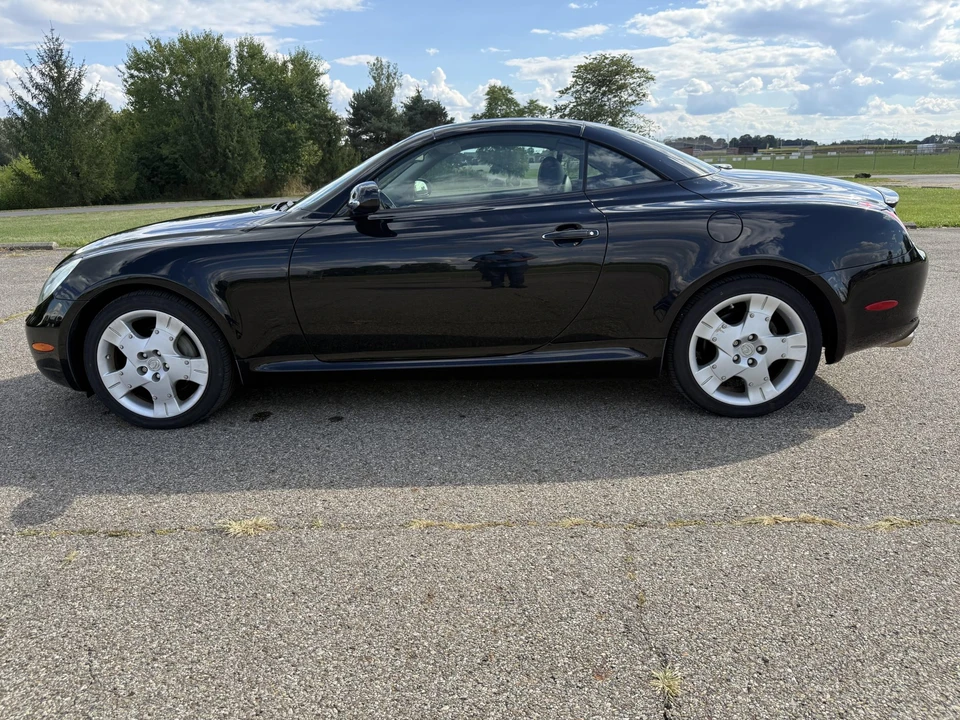 2005 Lexus SC430 - Image 18 of 31