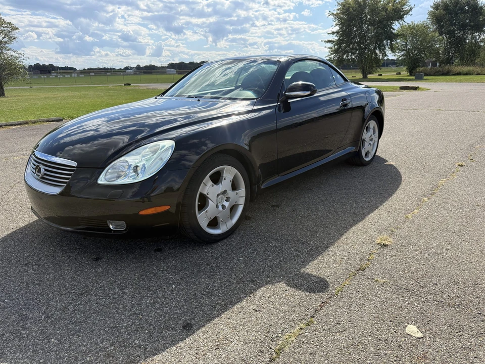 2005 Lexus SC430 - Image 10 of 31
