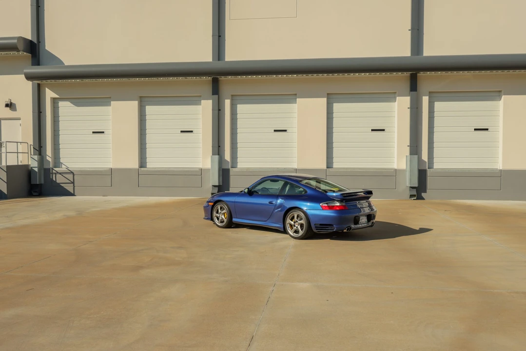 2005 Porsche 996 Turbo - Image 23 of 31