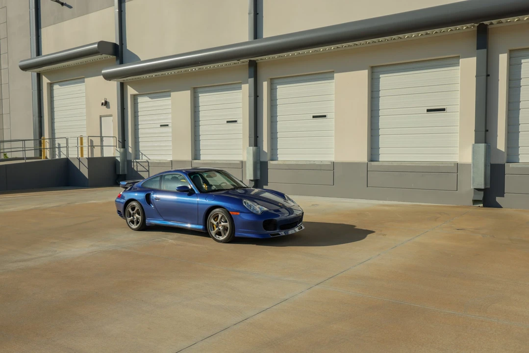 2005 Porsche 996 Turbo - Image 8 of 31