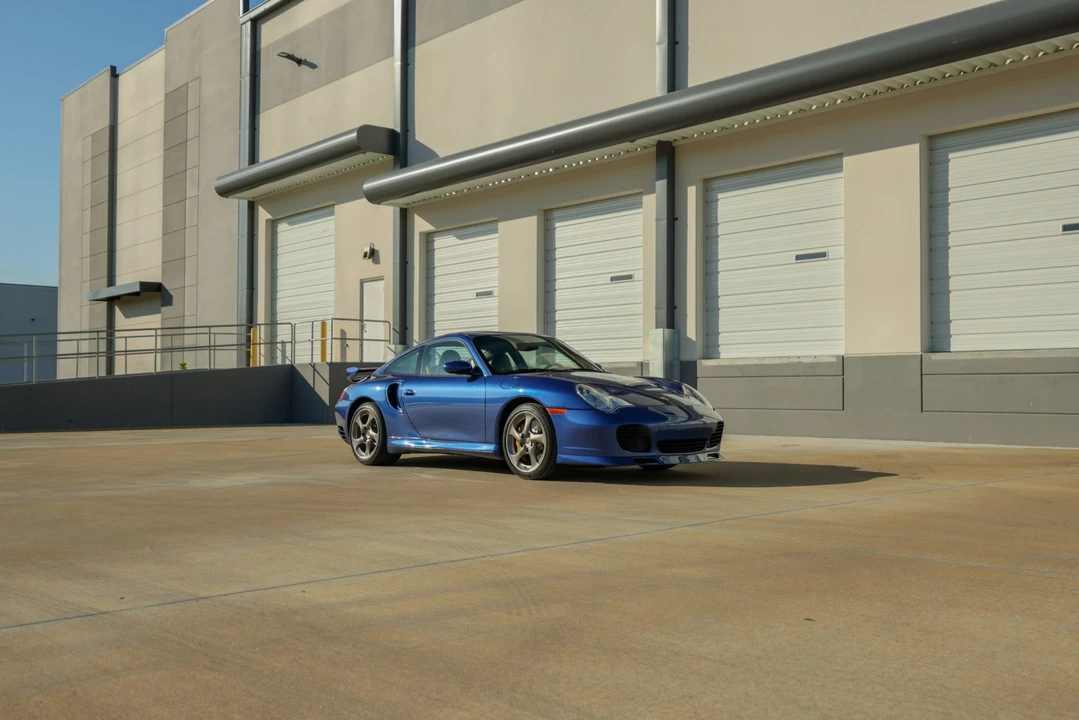 2005 Porsche 996 Turbo - Image 9 of 31