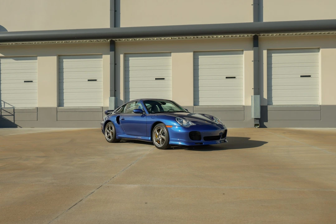 2005 Porsche 996 Turbo - Image 7 of 31